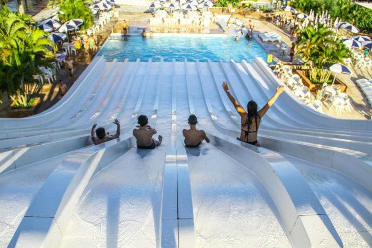 カルダス・ノバスPiazza Acqua Parkアパートメント エクステリア 写真