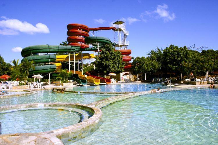 カルダス・ノバスPiazza Acqua Parkアパートメント エクステリア 写真