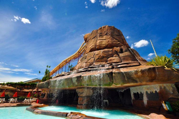 カルダス・ノバスPiazza Acqua Parkアパートメント エクステリア 写真